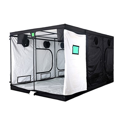 Hvite dyrkede romtelt